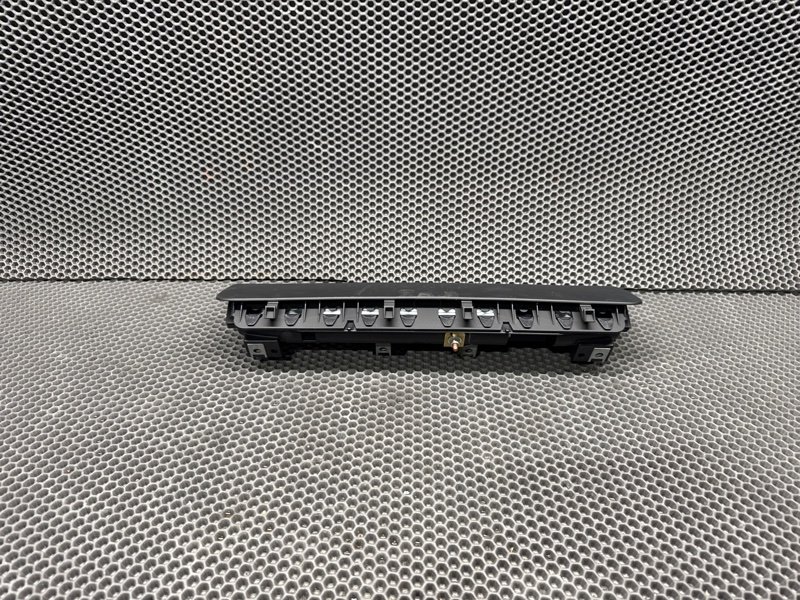 Подушка безопасности в колени Land Rover Range Rover Evoque (L538, 2012г.)