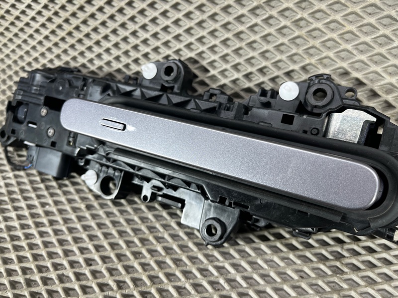 Ручка двери Land Rover Range Rover Sport (L461, 2024г.)
