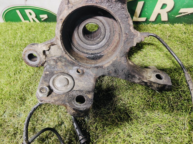 Кулак Land Rover Range Rover (L322, 2011г.)