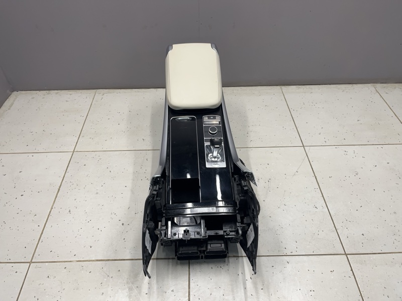 Консоль центральная Land Rover Range Rover Sport (L494, 2021г.)