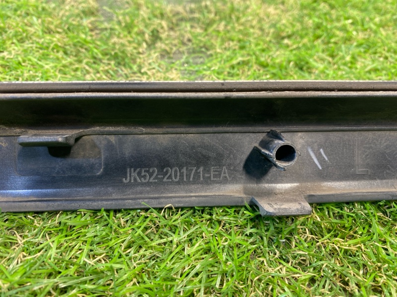 Накладка двери Land Rover Range Rover (L405, 2020г.)
