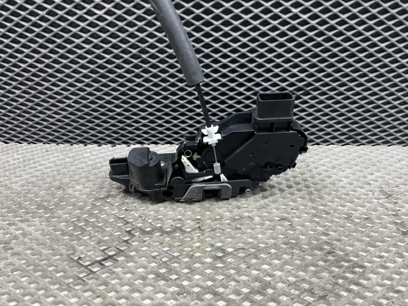 Замок двери Land Rover Range Rover Evoque (L538, 2017г.)