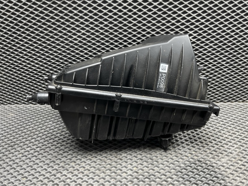 Корпус воздушного фильтра Land Rover Range Rover Sport (L494, 2020г.)