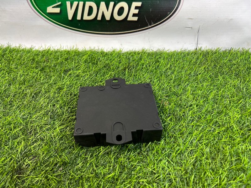 Блок управления крышкой багажника Land Rover Range Rover Sport (L461, 2023г.)