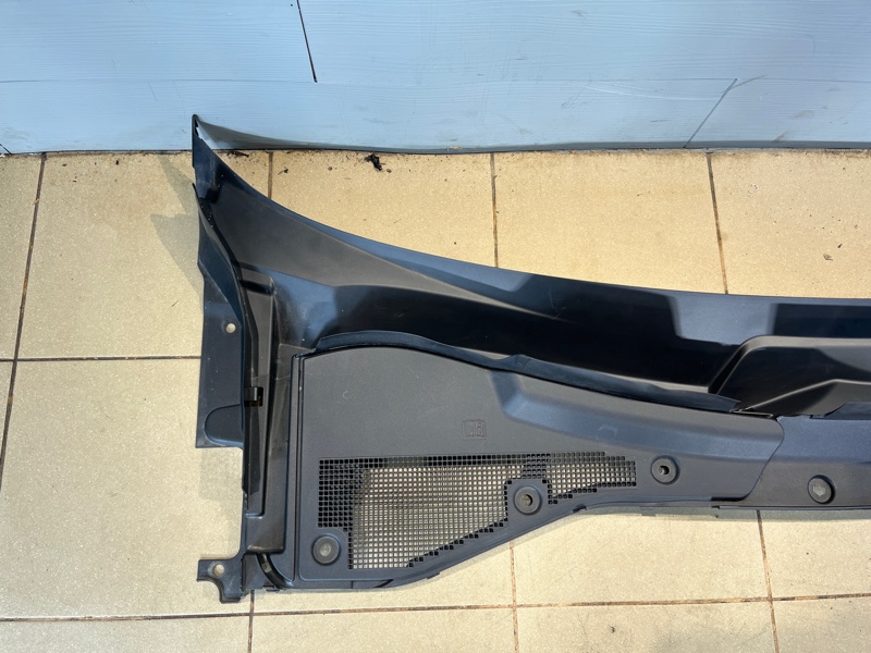 Жабо Land Rover Range Rover Sport (L461, 2024г.)