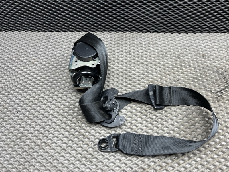 Ремень безопасности Land Rover Discovery Sport (L550, 2018г.)