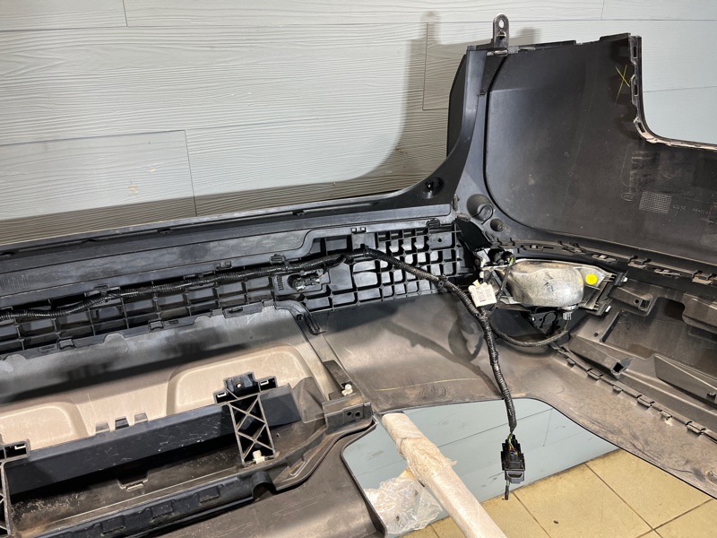 Бампер Land Rover Range Rover Sport (L494, 2017г.)