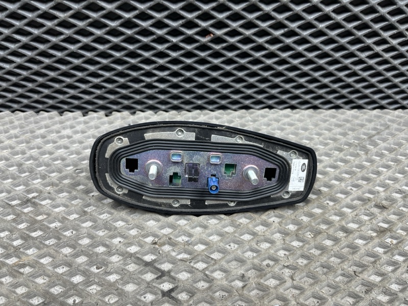 Антенна плавник Land Rover Range Rover Sport (L494, 2017г.)