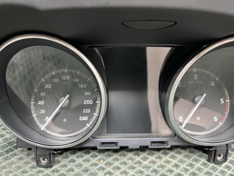 Панель приборов (щиток) Land Rover Discovery Sport (L550, 2018г.)