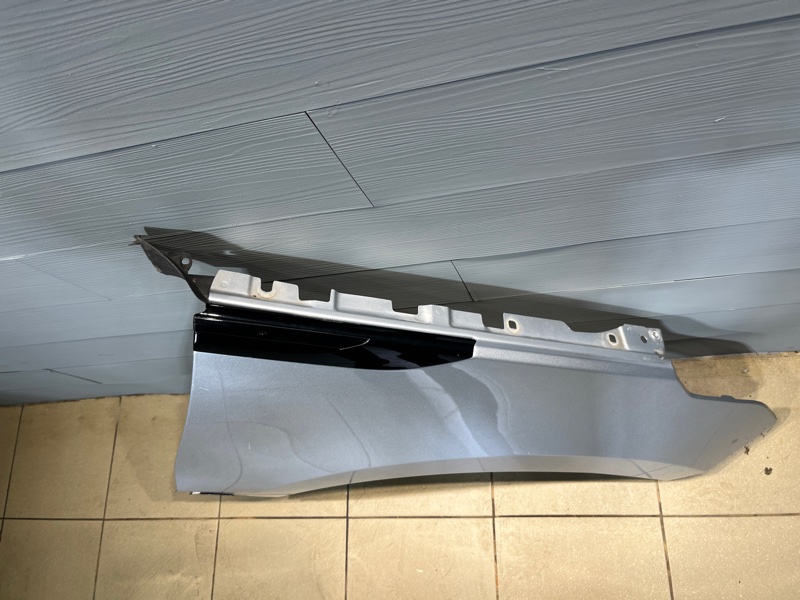 Крыло Land Rover Range Rover Velar (L560, 2018г.)