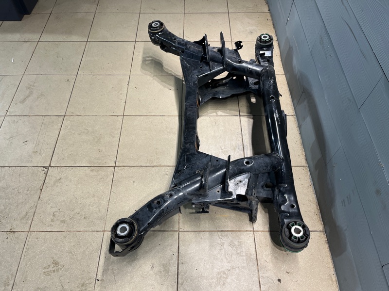 Подрамник Jaguar E-pace (X540, 2018г.)