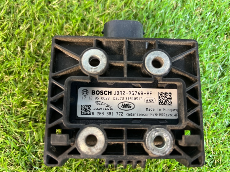 Дистроник Land Rover Range Rover Velar (L560, 2018г.)