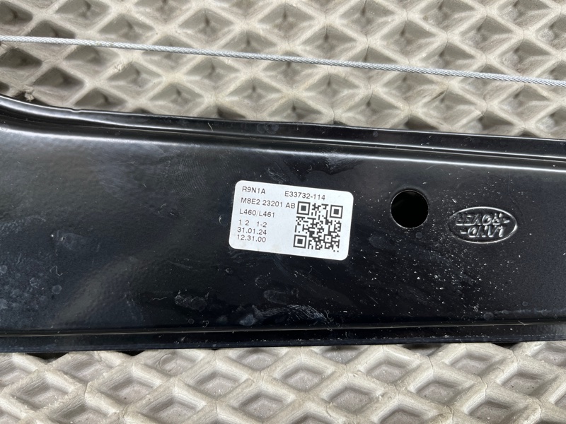 Стеклоподъемник Land Rover Range Rover Sport (L461, 2024г.)