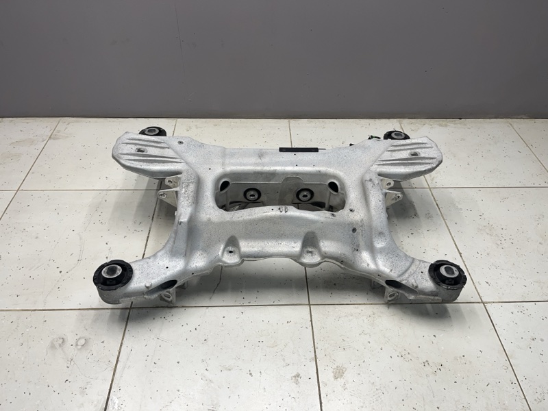 Подрамник Land Rover Range Rover Sport (L494, 2021г.)