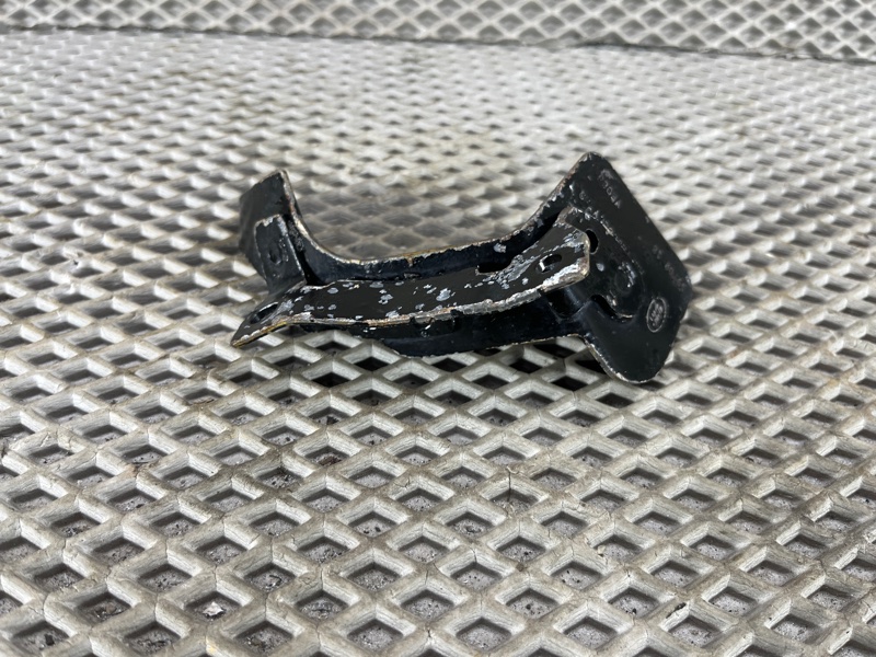 Кронштейн (крепление) Land Rover Range Rover Sport (L494, 2016г.)