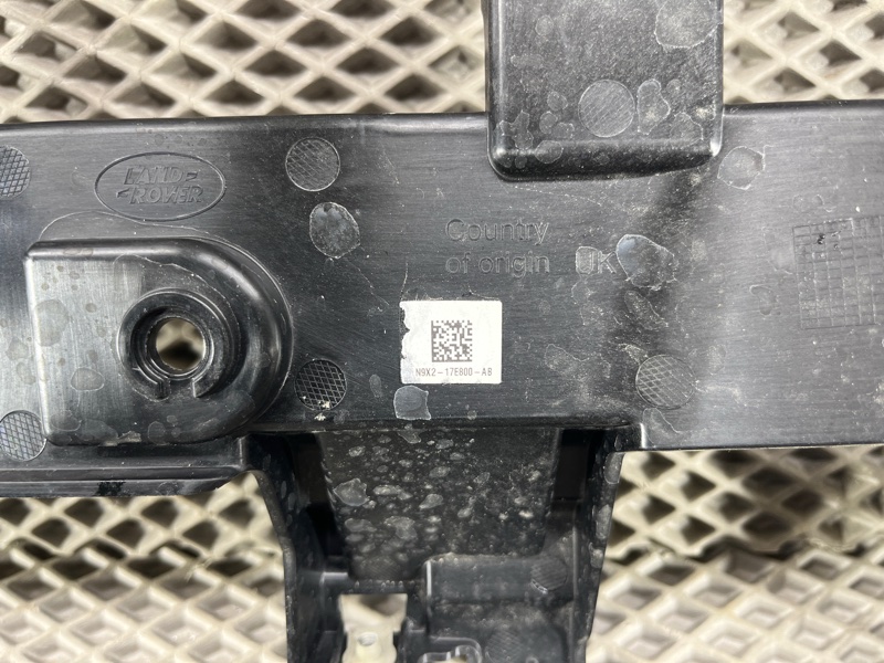 Крепление бампера Land Rover Range Rover Sport (L461, 2024г.)