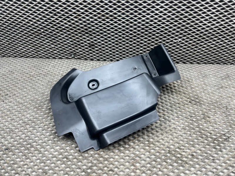 Пыльник бампера Jeep Wrangler (JL, 2025г.)