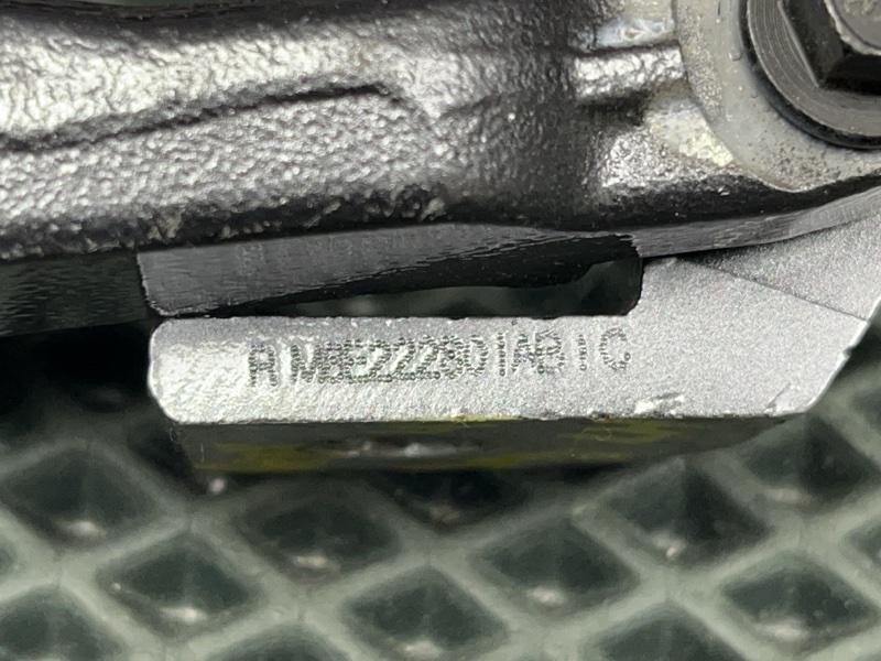 Петля двери Land Rover Range Rover Sport (L461, 2024г.)