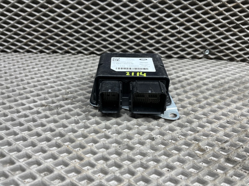 Блок управления SRS Land Rover Range Rover Evoque (L551, 2020г.)
