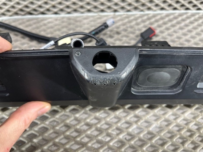 Накладка двери багажника Land Rover Range Rover Sport (L461, 2024г.)