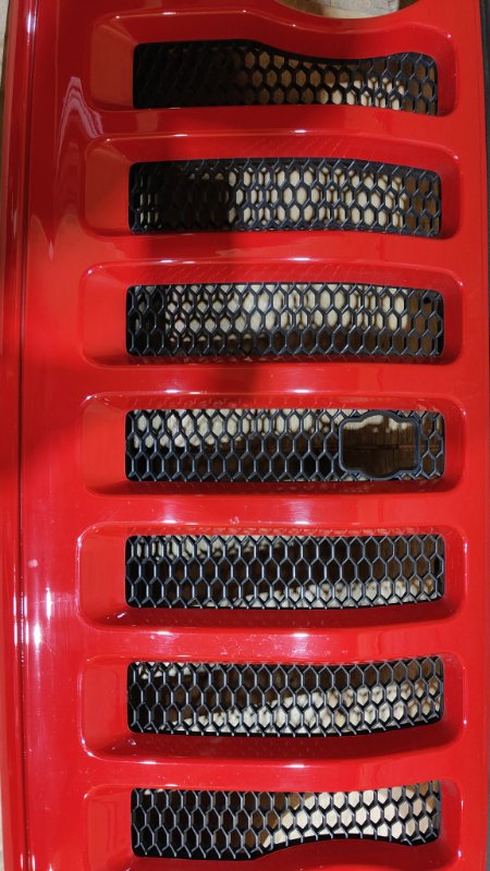 Решетка радиатора Jeep Wrangler (JL, 2019г.)