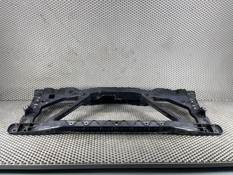 Передняя панель (телевизор) Land Rover Defender (L663, 2020г.)