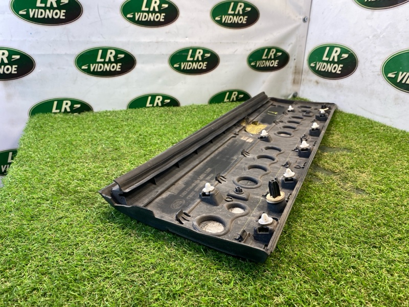 Накладка двери Land Rover Range Rover (L405, 2020г.)