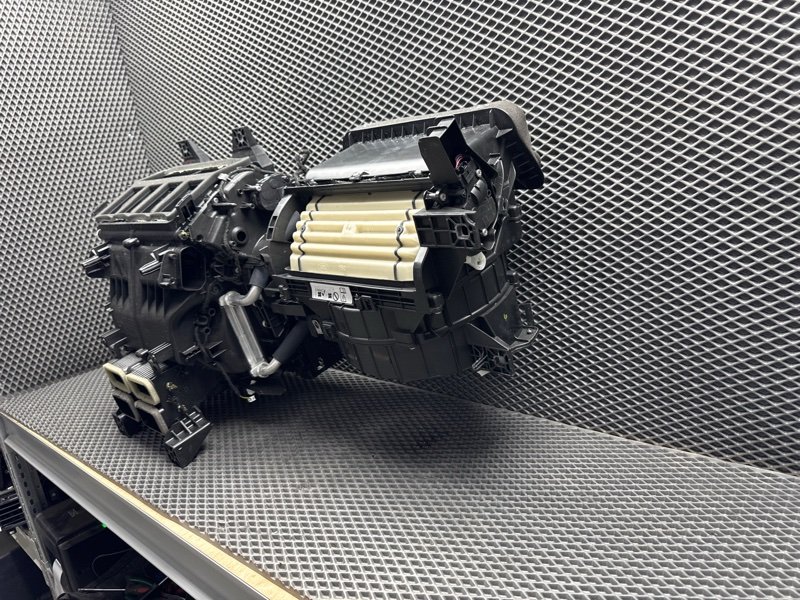 Отопитель в сборе (печка) Land Rover Range Rover Sport (L494, 2020г.)