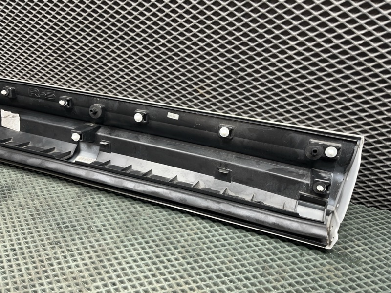 Молдинг двери Land Rover Range Rover Sport (L494, 2021г.)