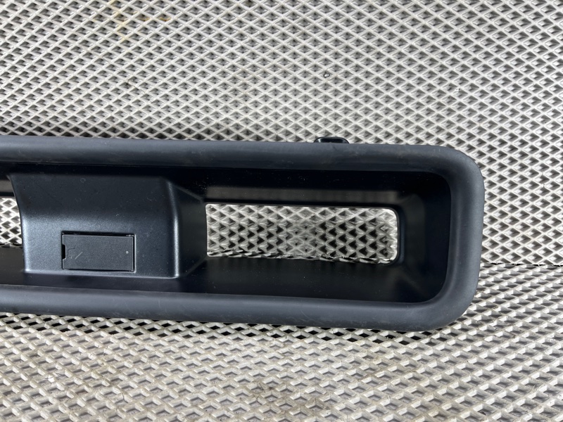 Обшивка потолка Land Rover Defender (L663, 2020г.)