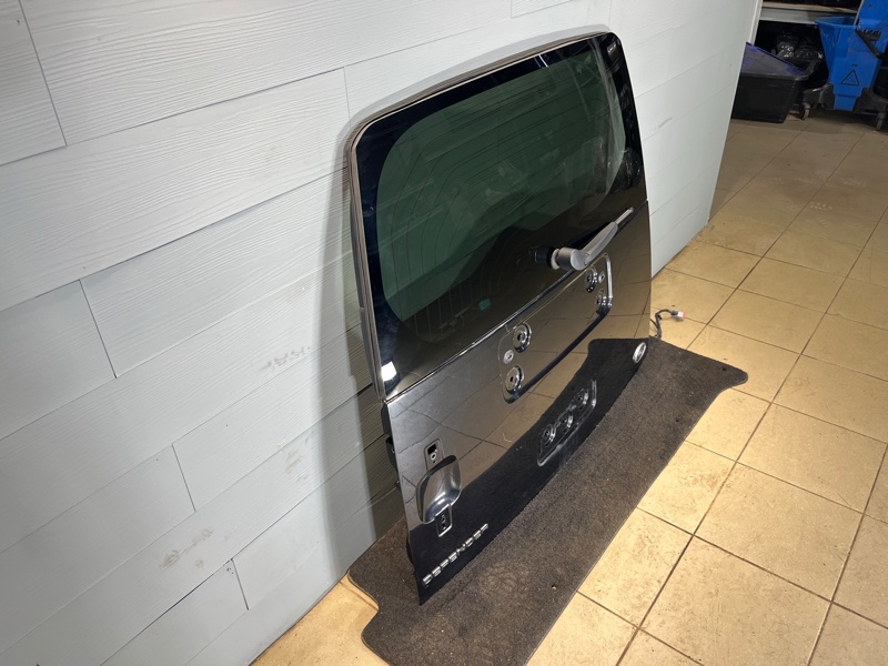 Дверь багажника Land Rover Defender (L663, 2020г.)