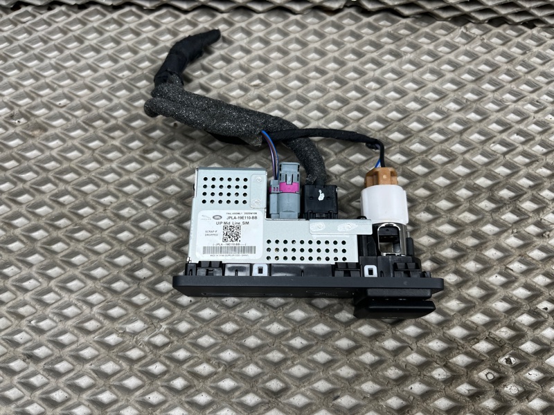Блок HDMI SIM USB Land Rover Discovery Sport (L550, 2020г.)