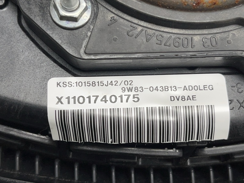 Подушка безопасности в руль Jaguar XF (X250, 2011г.)
