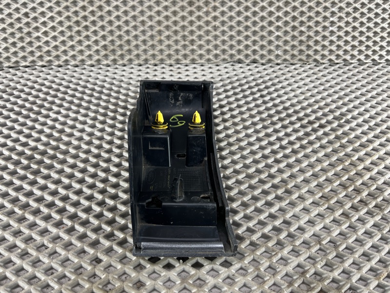 Молдинг крыла Land Rover Range Rover Evoque (L551, 2020г.)