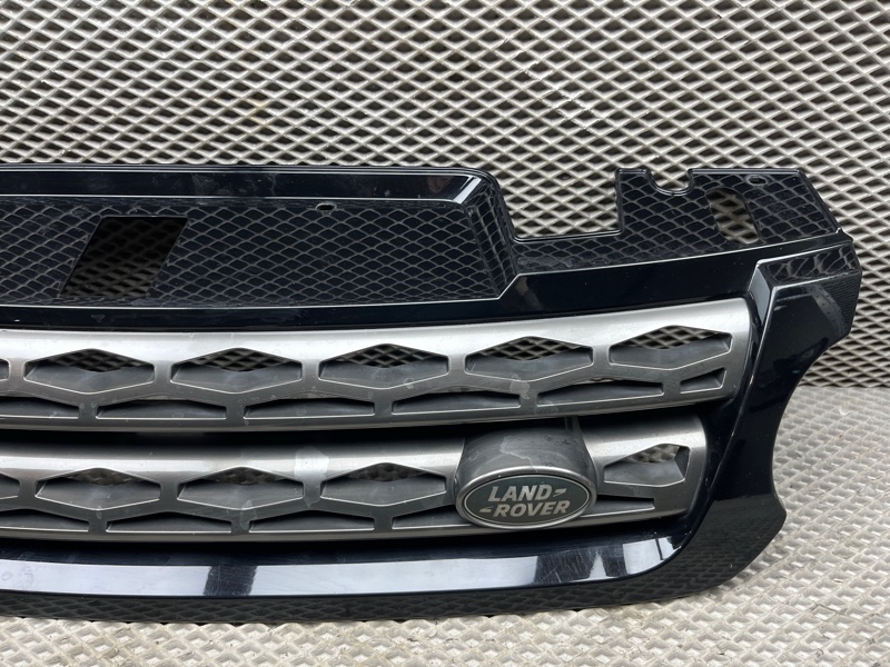 Решетка радиатора Land Rover Range Rover Sport (L494, 2017г.)