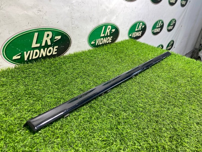 Накладка двери Range Rover Long (L405, 2018г.)