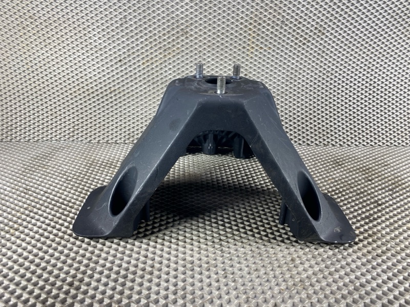 Крепление запасного колеса Land Rover Defender (L663, 2020г.)