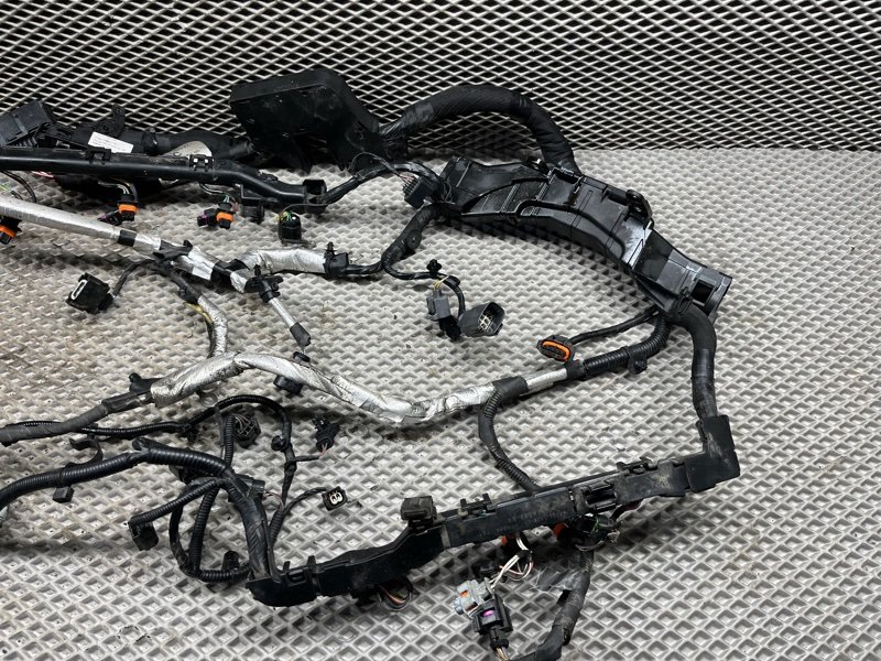 Проводка ДВС Land Rover Discovery 4 (L319, 2015г.)
