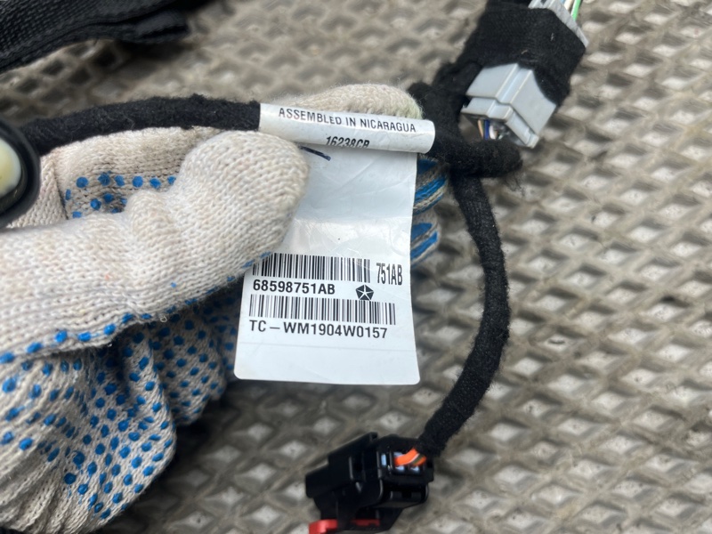 Проводка двери Jeep Wrangler (JL, 2025г.)