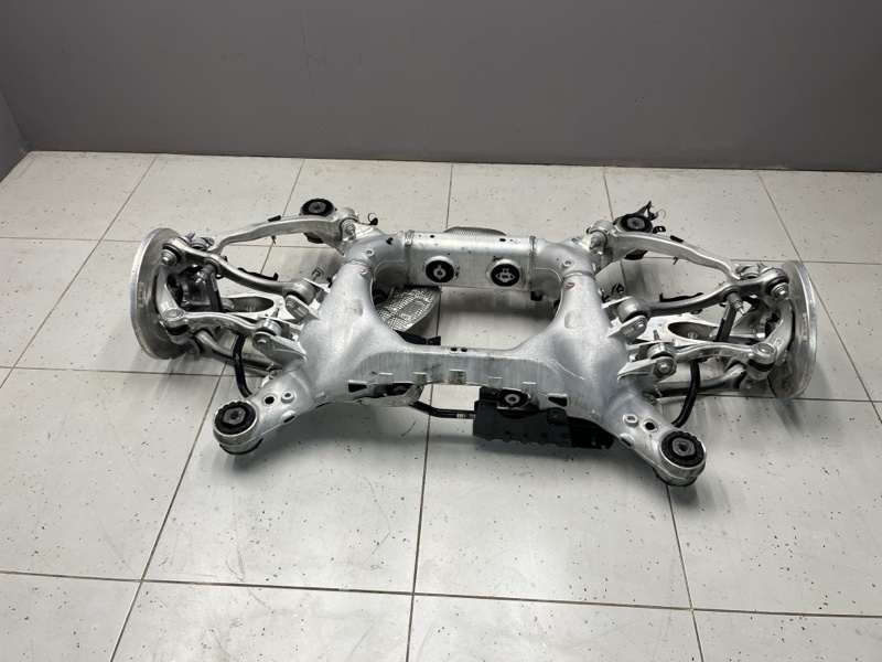 Подрамник в сборе Land Rover Range Rover Sport (L461, 2025г.)