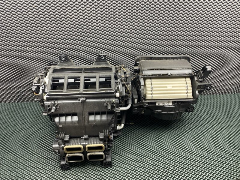 Отопитель в сборе (печка) Land Rover Range Rover (L405, 2016г.)
