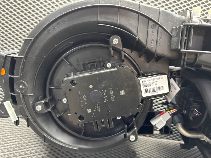 Отопитель в сборе (печка) Land Rover Range Rover Sport (L494, 2020г.)