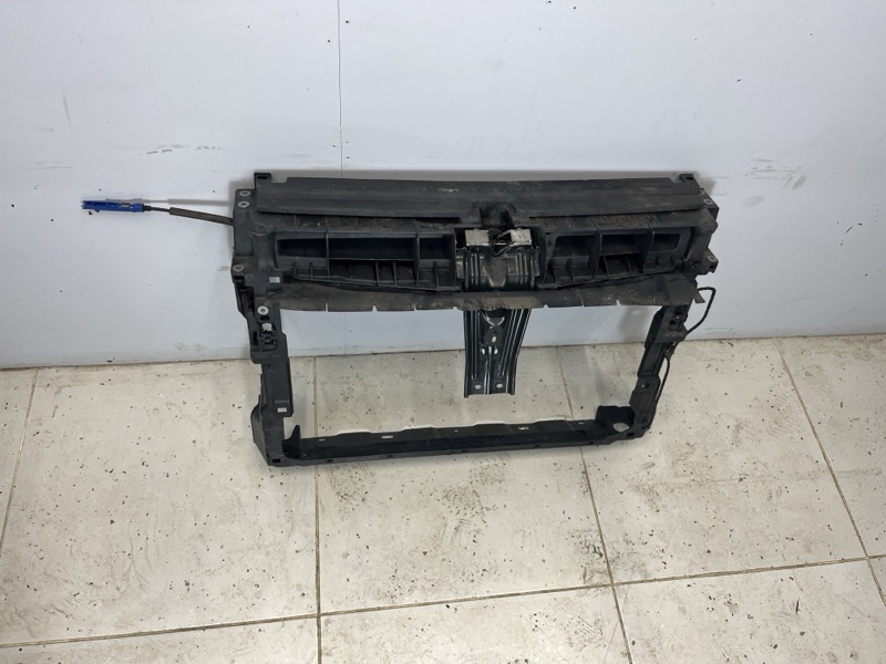 Дефлектор радиатора Volkswagen Tiguan (MK2, 2018г.)
