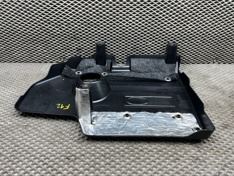 Декоративная крышка двигателя Land Rover Discovery Sport (L550, 2020г.)
