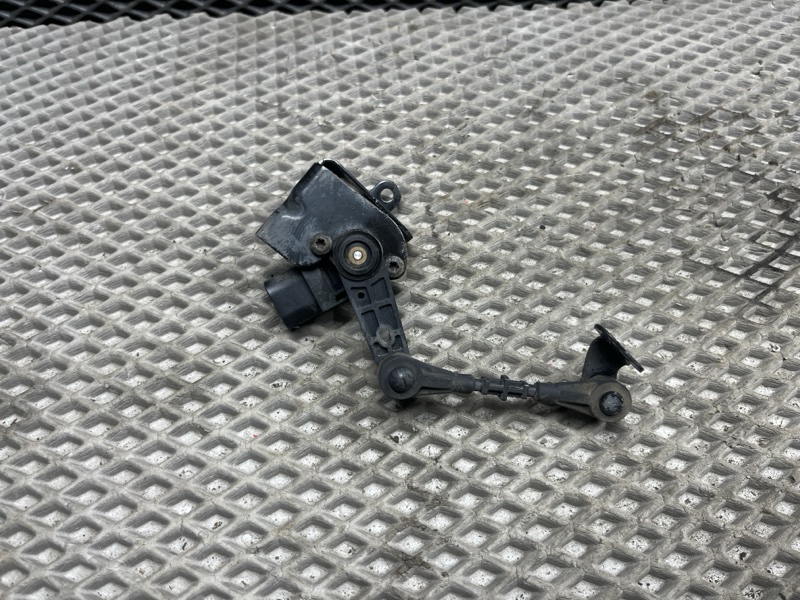 Датчик высоты Land Rover Discovery Sport (L550, 2018г.)