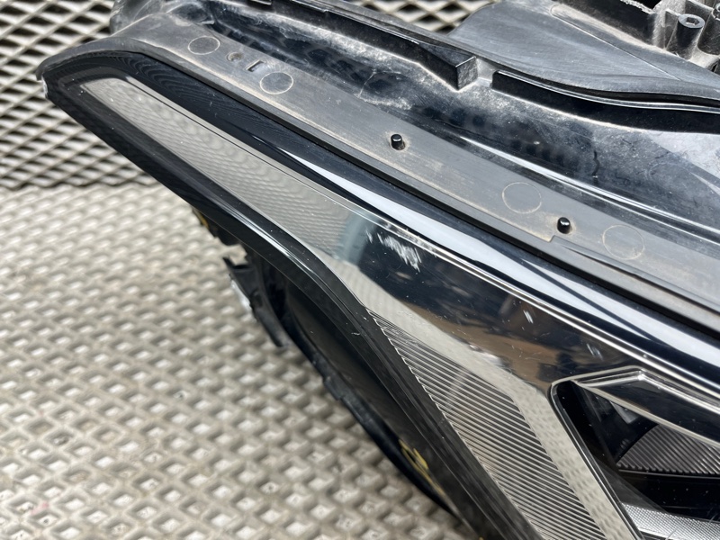 Фара Volkswagen Tiguan (MBQ, 2023г.)