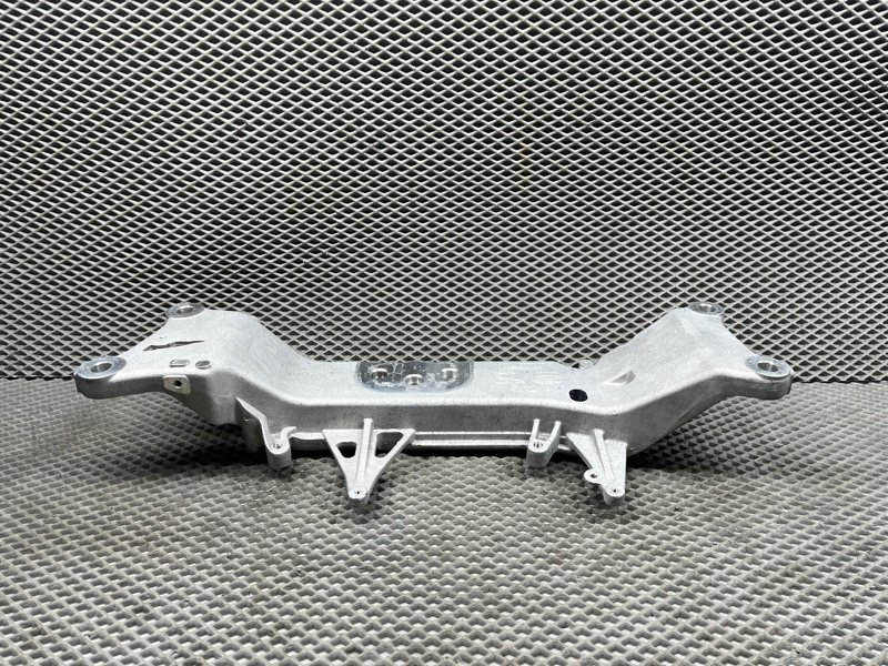 Кронштейн АКПП Land Rover Range Rover Sport (L461, 2024г.)