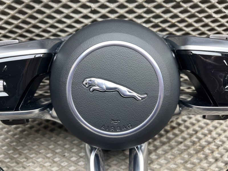 Руль Jaguar F-Pace (X761, 2024г.)