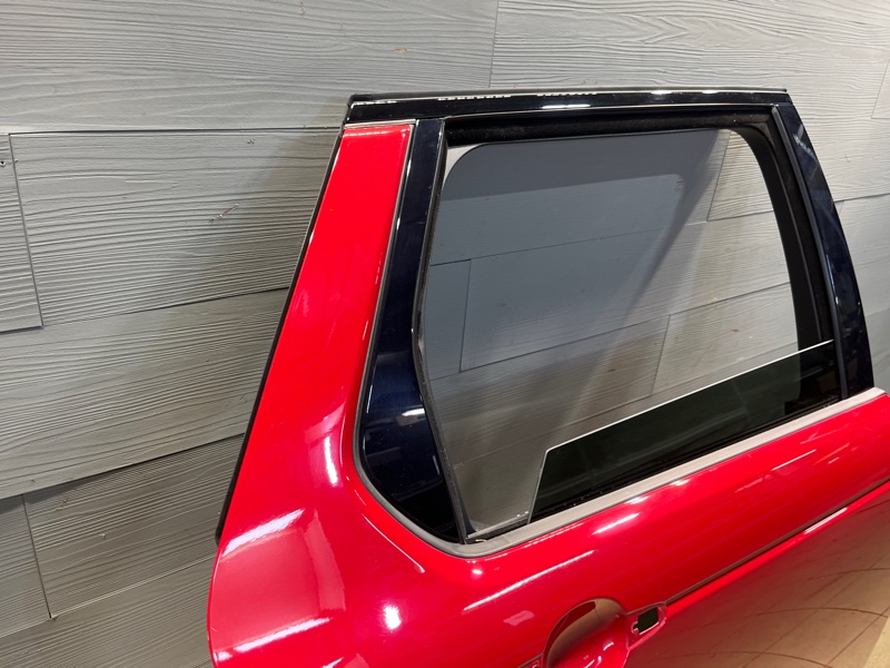 Дверь Land Rover Discovery Sport (L550, 2020г.)