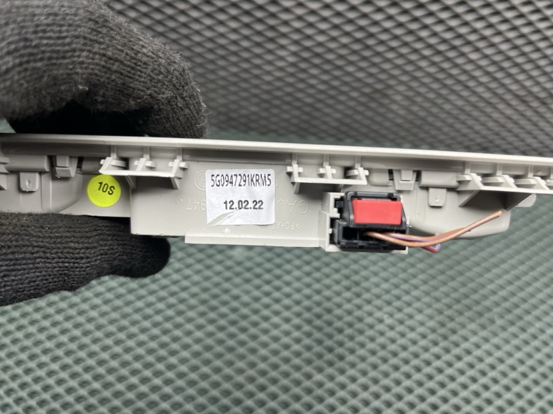 Плафон потолка Volkswagen Tiguan (AllSpace, 2022г.)